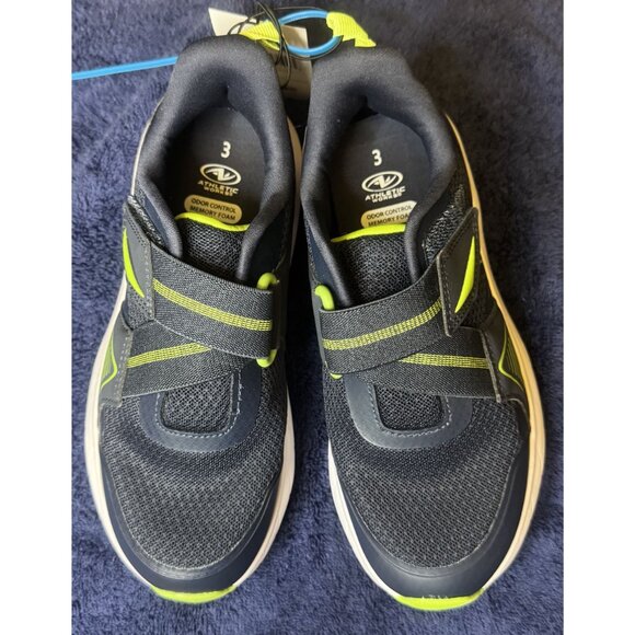 Pokemon Kids Athletic Shoes Size 3 With Odor Control & Memory Foam - Picture 2 of 4